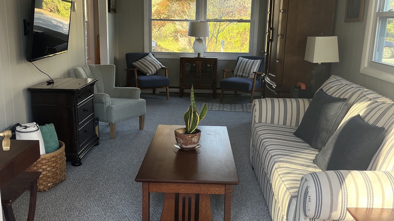 Photo of Livingroom in Jamestown