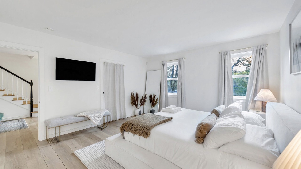 Photo of Bedroom in Bantam