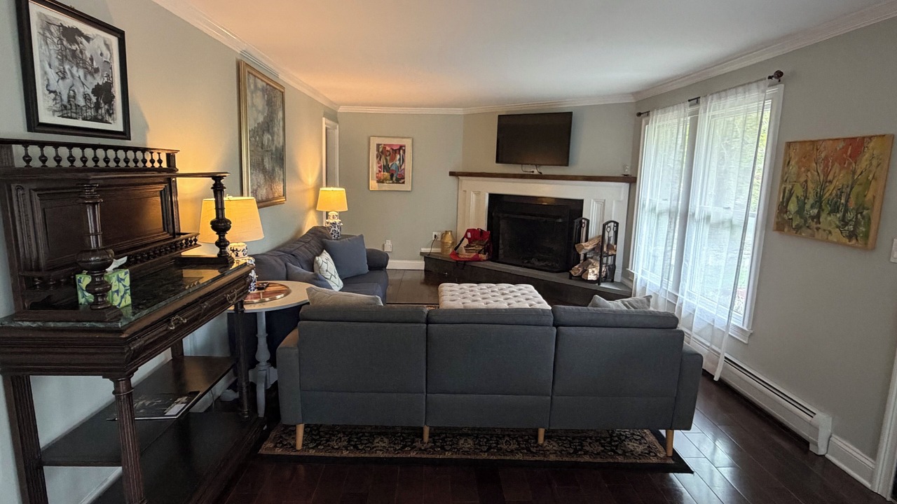 Photo of Livingroom in Stevenson