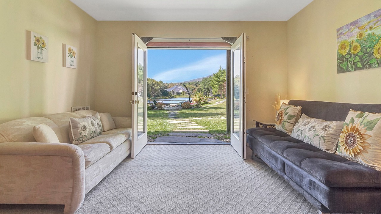 Photo of Livingroom in Londonderry