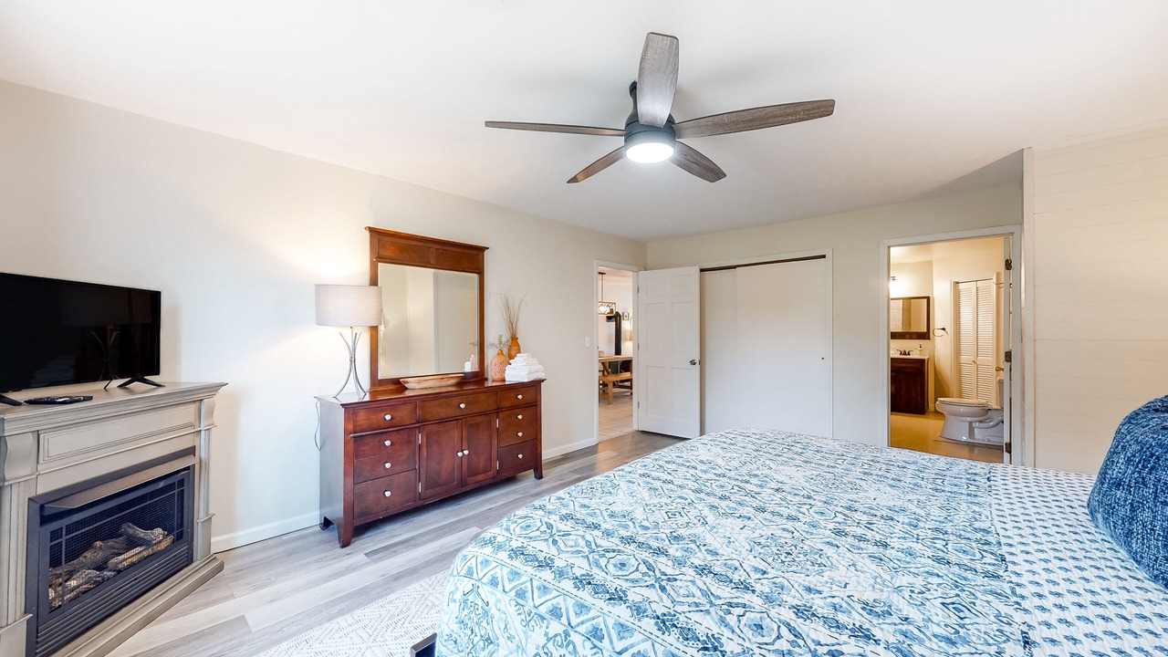 Photo of Bedroom in Branchport