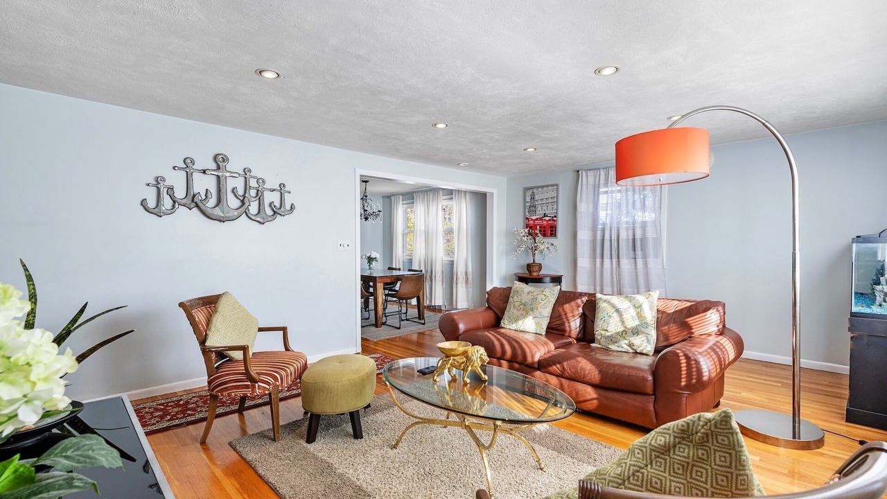 Photo of Livingroom in Waltham