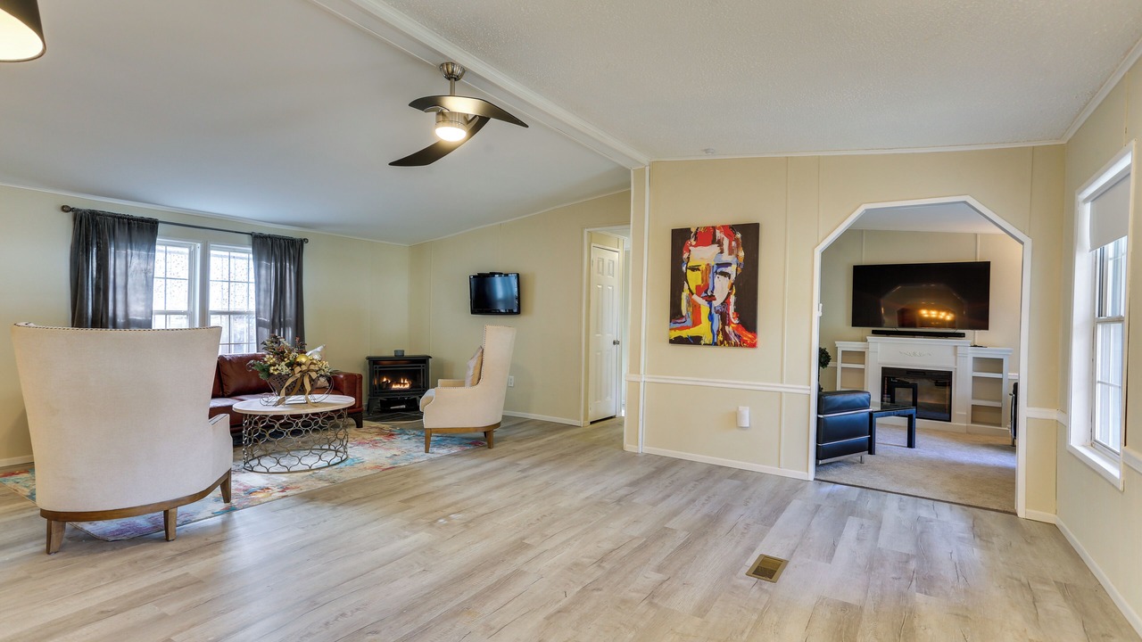 Photo of Livingroom in Greentown
