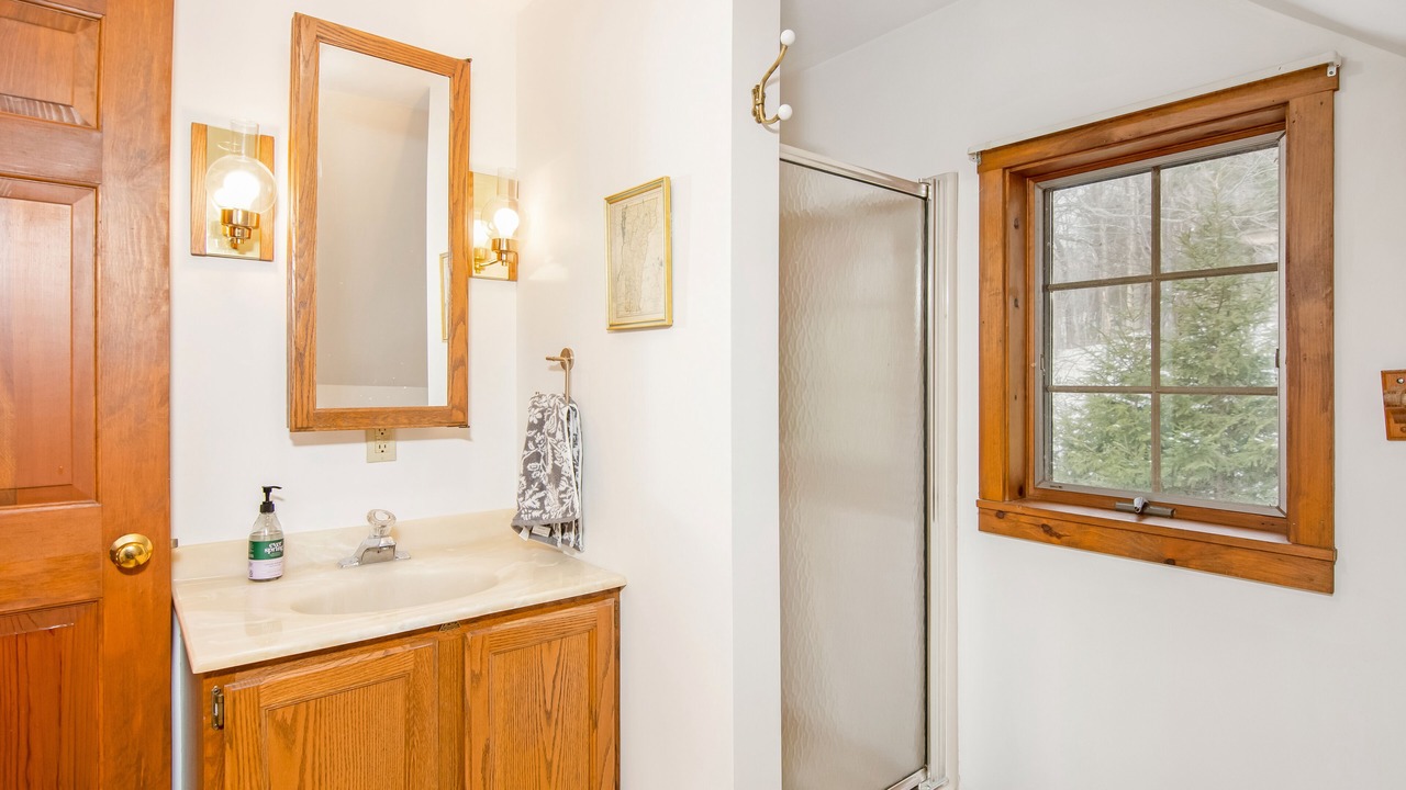 Photo of Bathroom in Jeffersonville