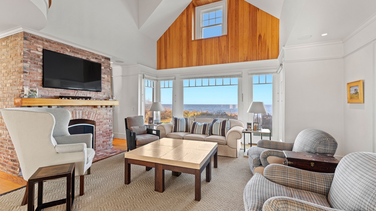 Photo of Livingroom in East Dennis