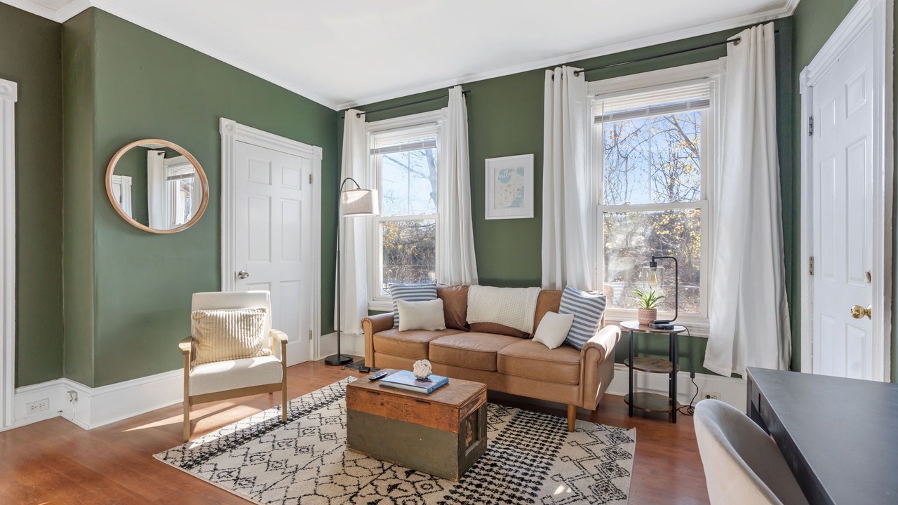 Photo of Livingroom in Oakdale