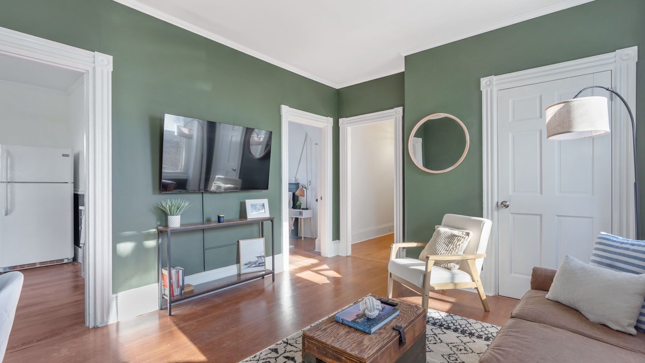 Photo of Livingroom in Oakdale