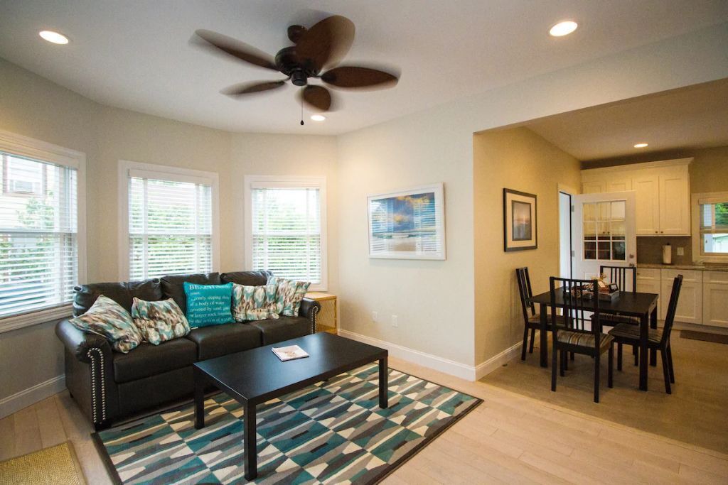Photo of Livingroom in Pipes Cove