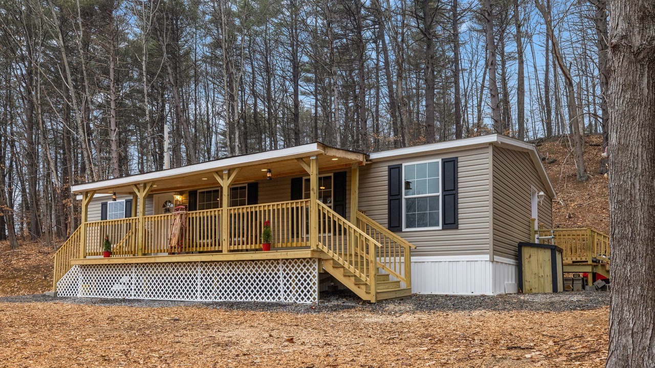 Photo of Outdoor in Ashland