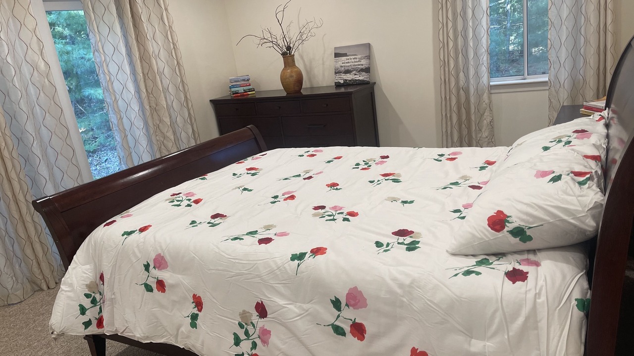 Photo of Bedroom in New Seabury