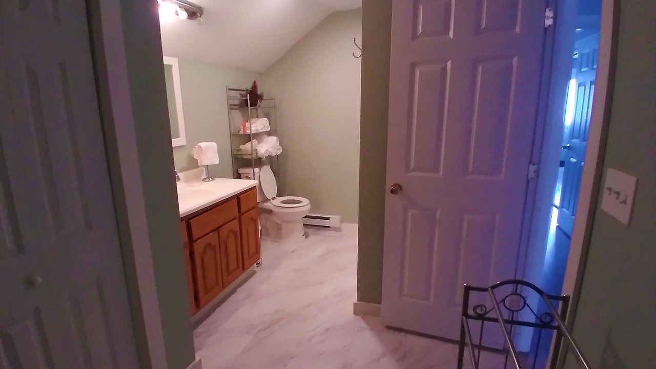 Photo of Bathroom in East Wakefield