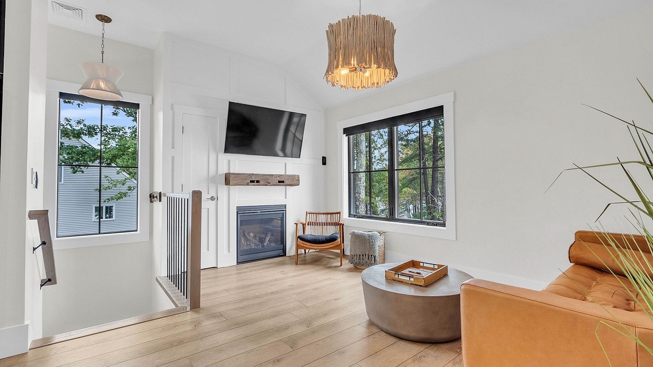 Photo of Livingroom in Winchendon