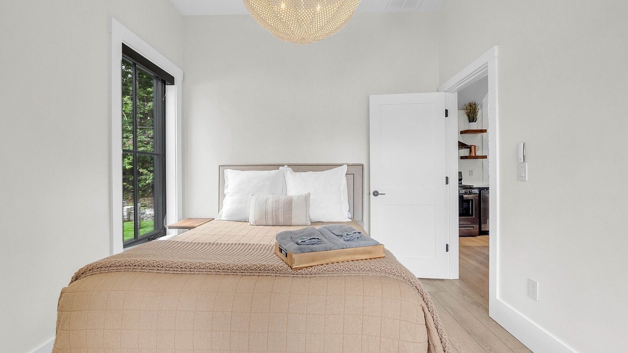 Photo of Bedroom in Winchendon