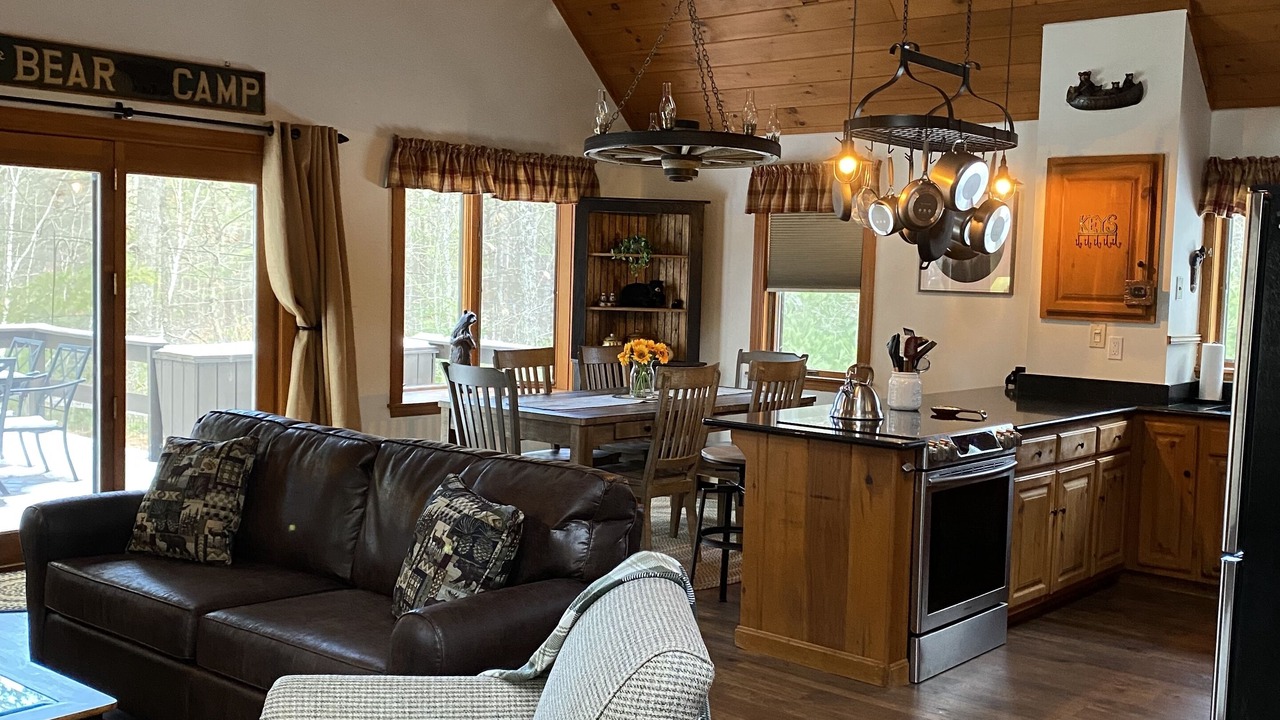 Photo of Livingroom in East Wakefield