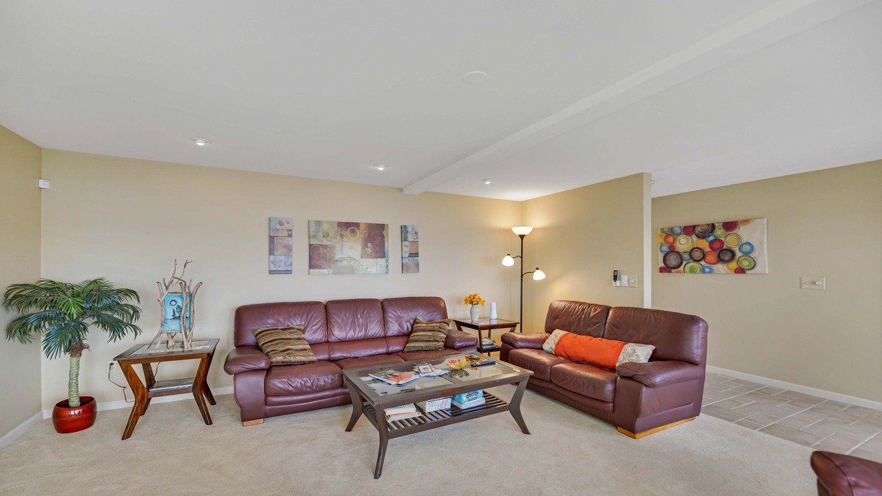 Photo of Livingroom in Canandaigua