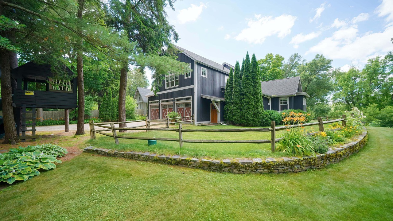 Photo of Outdoor in Stockbridge
