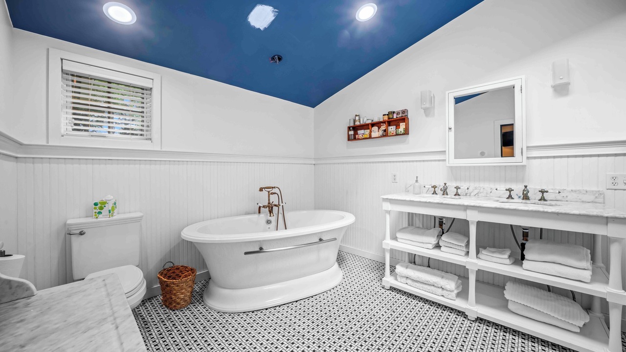 Photo of Bathroom in Stockbridge