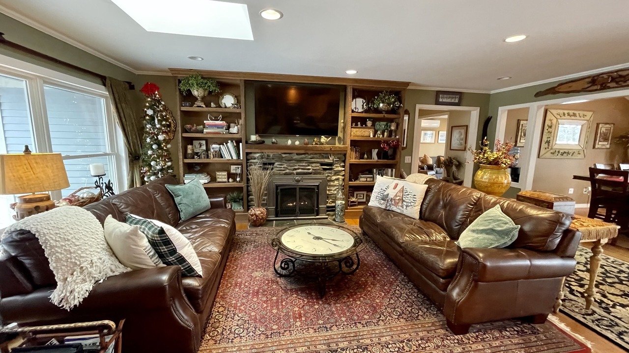 Photo of Livingroom in Stowe