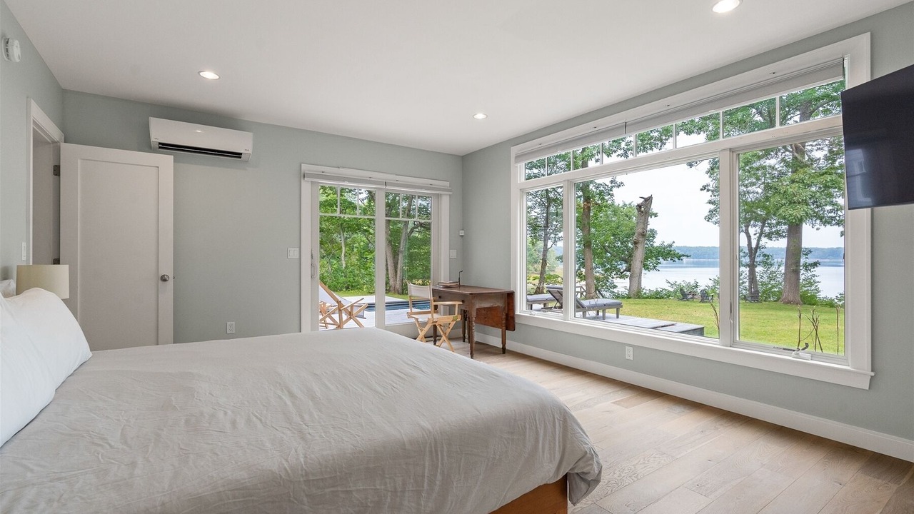 Photo of Bedroom in Yarmouth