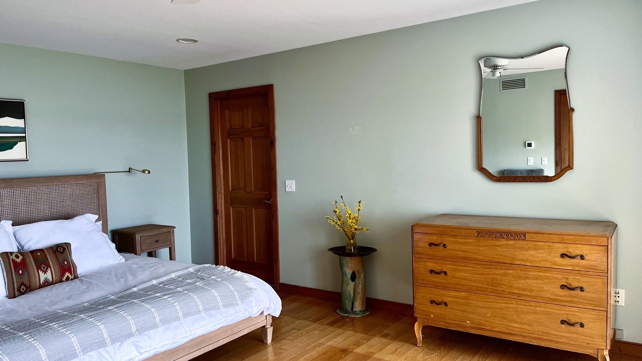 Photo of Bedroom in Shelter Island