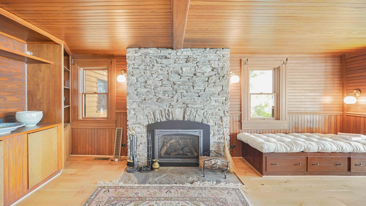 Photo of Bedroom in Honeoye