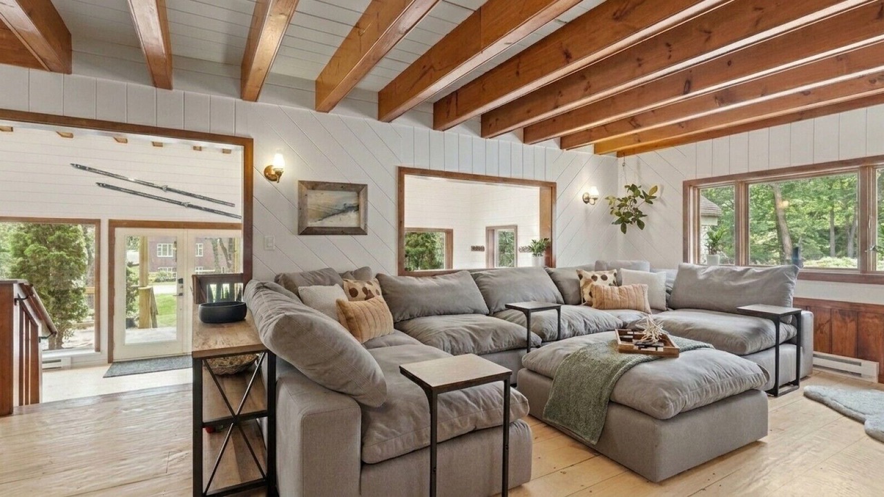 Photo of Livingroom in West Dover