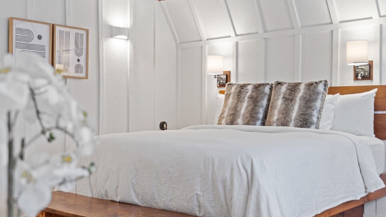Photo of Bedroom in West Dover