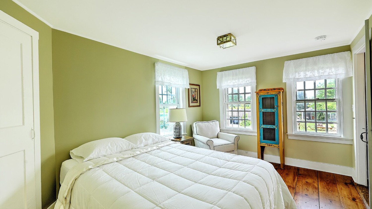 Photo of Bedroom in Tiverton