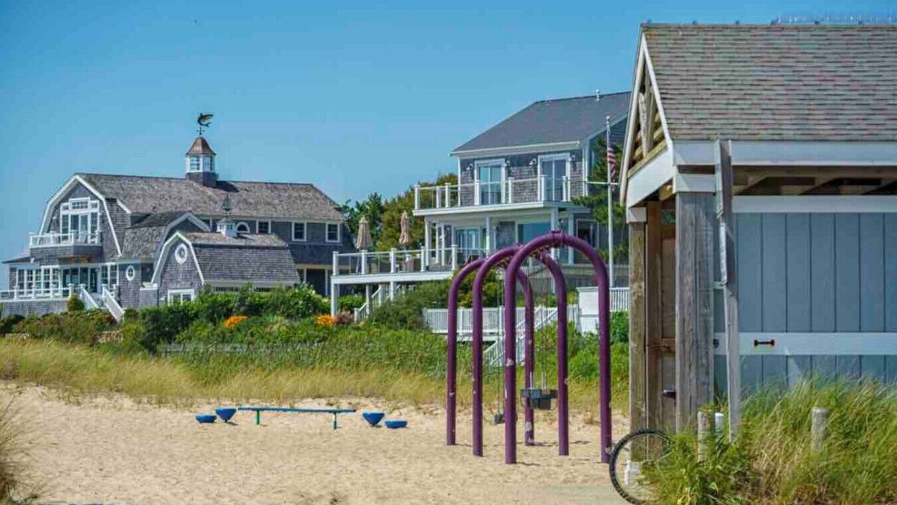 Photo of Others in Hyannis
