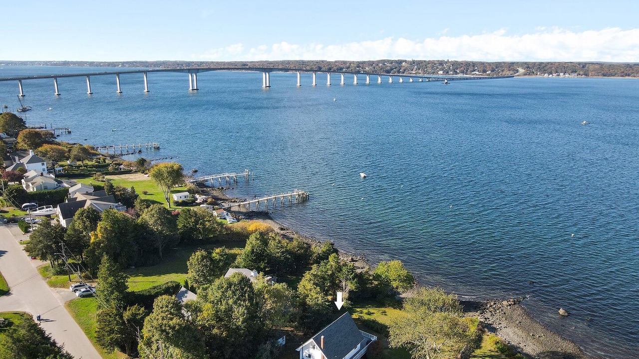 Photo of Outdoor in Jamestown Shores