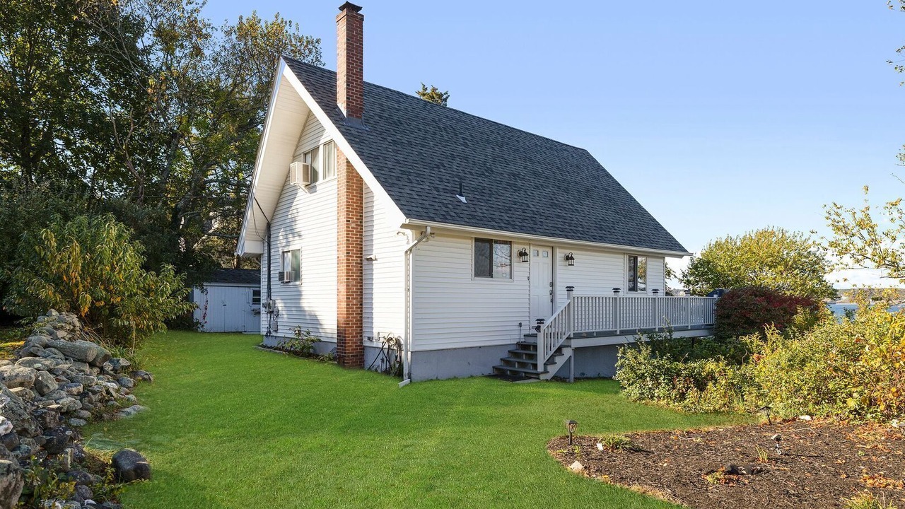 Photo of Outdoor in Jamestown Shores