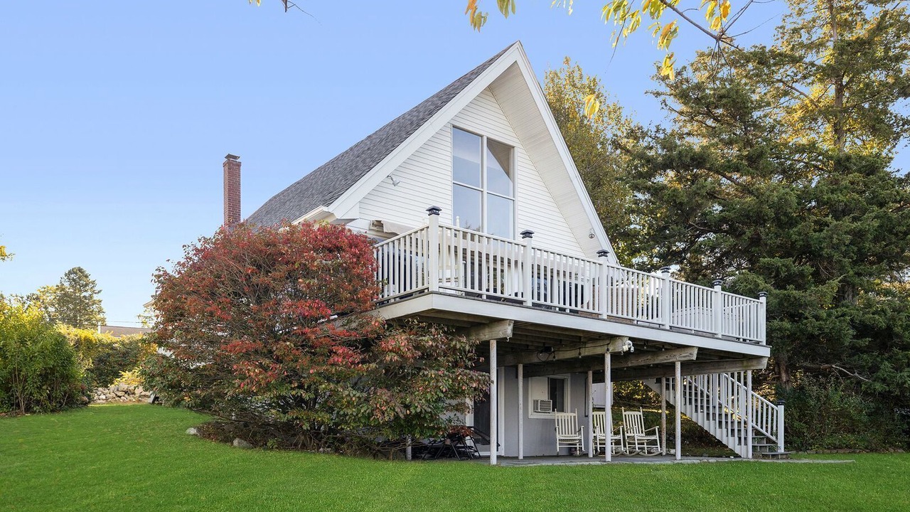 Photo of Outdoor in Jamestown Shores