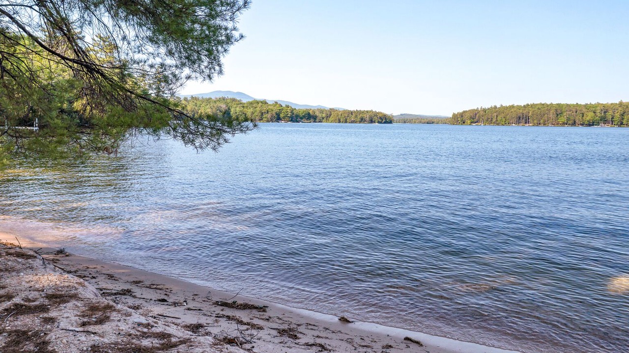 Photo of Others in Moultonborough