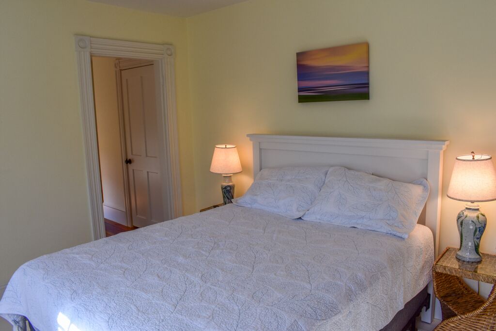 Photo of Bedroom in Dennis