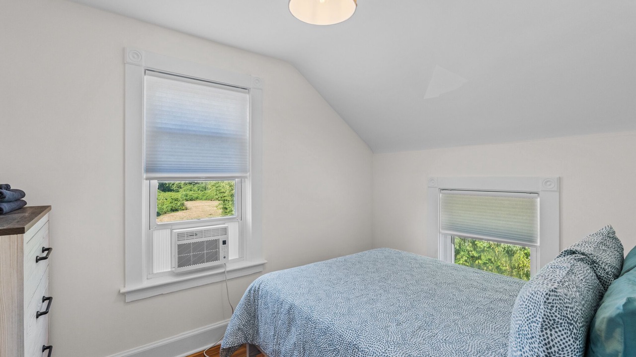 Photo of Bedroom in Newport East