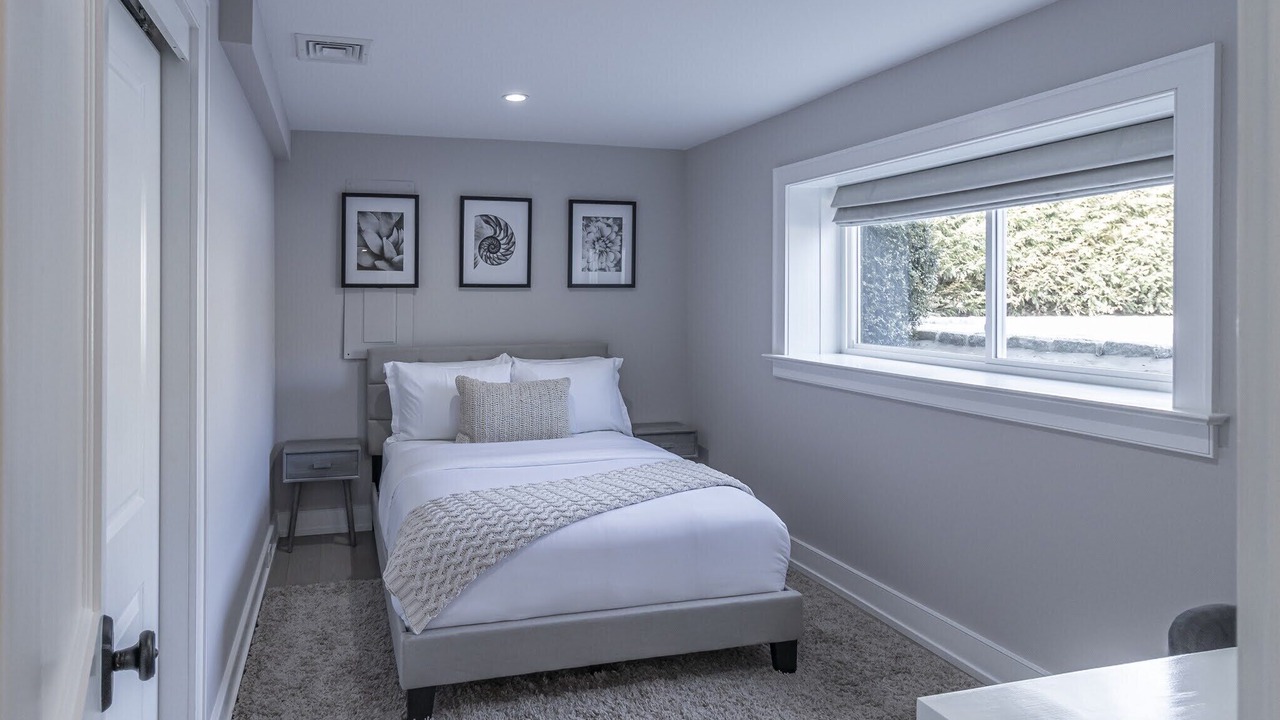 Photo of Bedroom in Hampton Bays