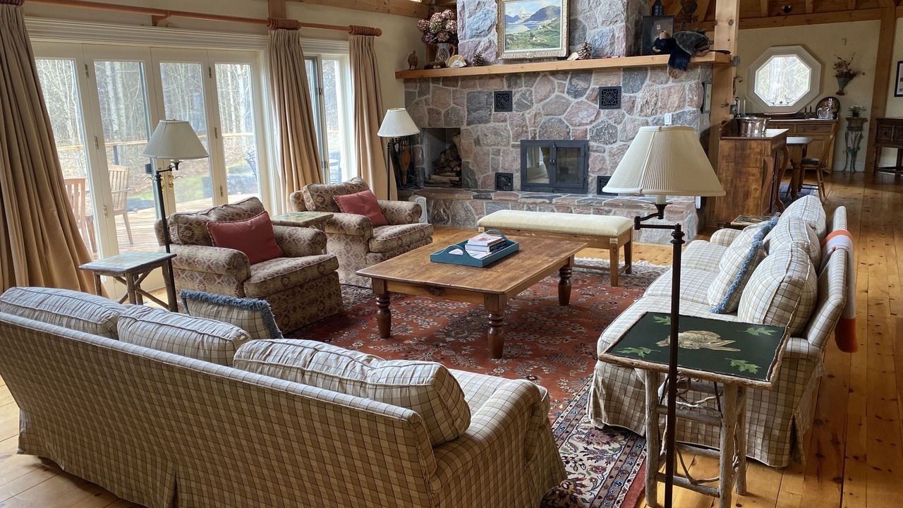 Photo of Livingroom in Terra Nova