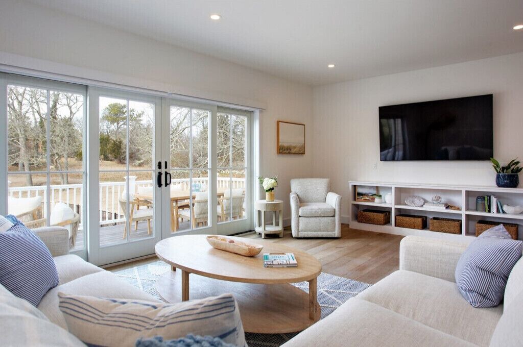 Photo of Livingroom in Barnstable