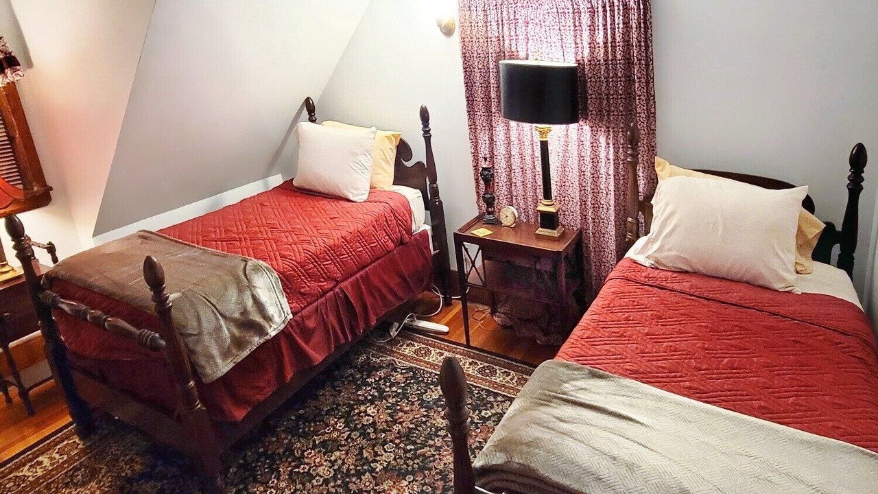 Photo of Bedroom in Springfield