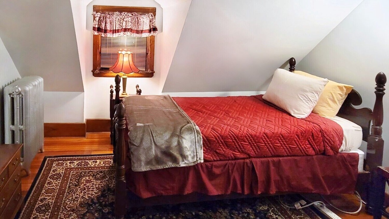 Photo of Bedroom in Springfield