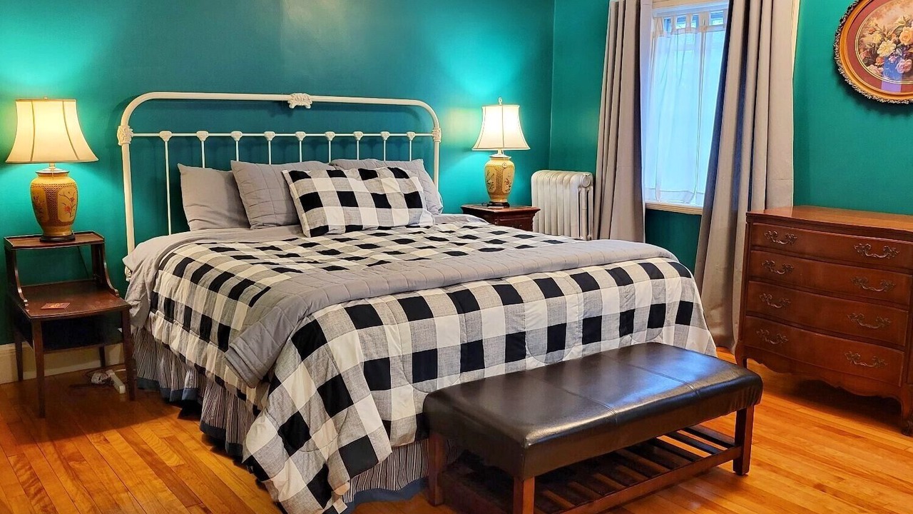 Photo of Bedroom in Springfield