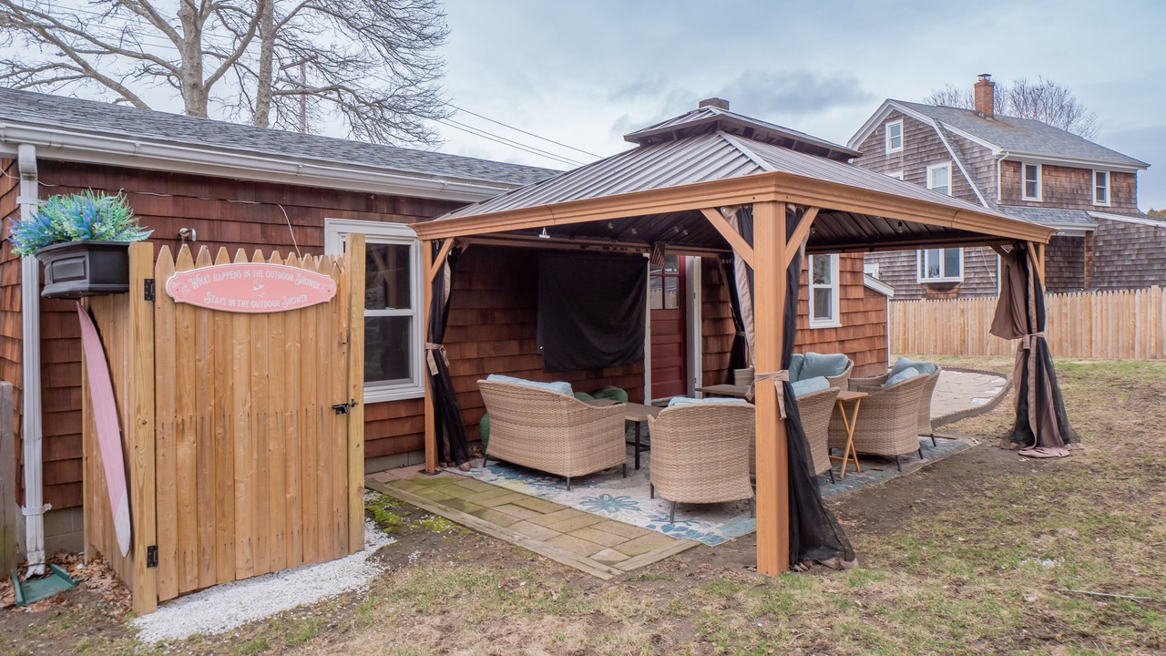 Photo of Outdoor in Tiverton