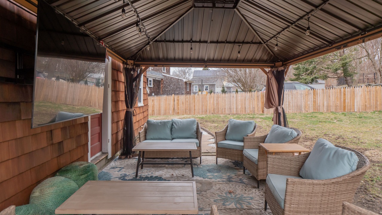 Photo of Outdoor in Tiverton