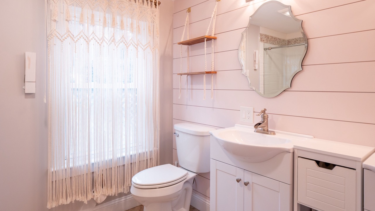 Photo of Bathroom in Tiverton