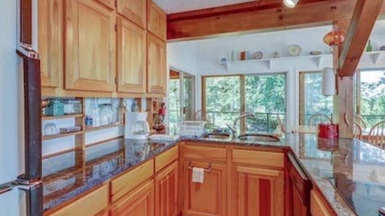 Photo of Kitchen in North Hero