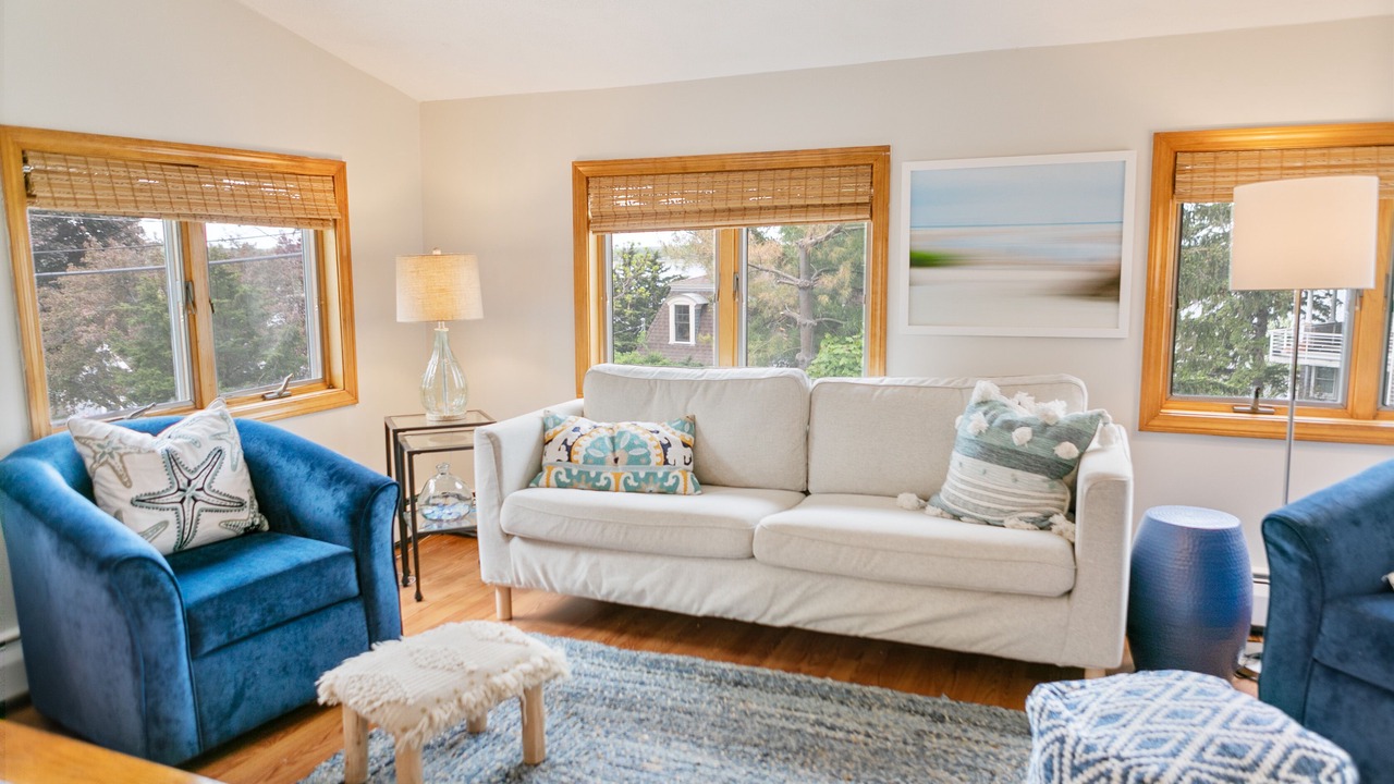 Photo of Livingroom in Great Neck