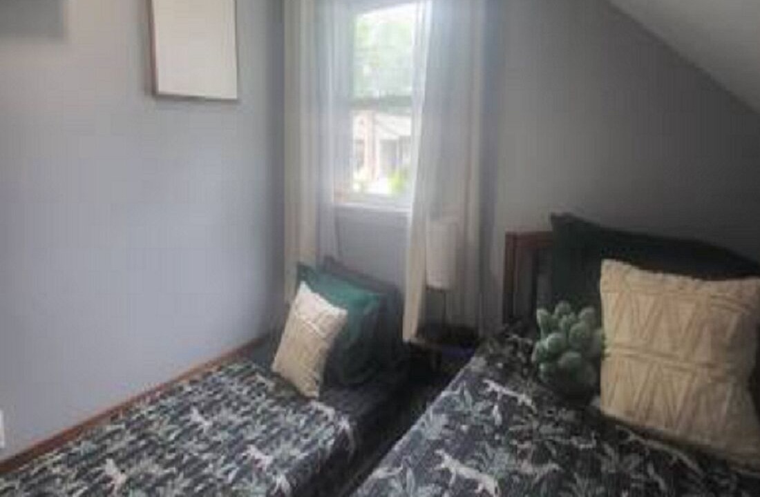 Photo of Bedroom in Momauguin
