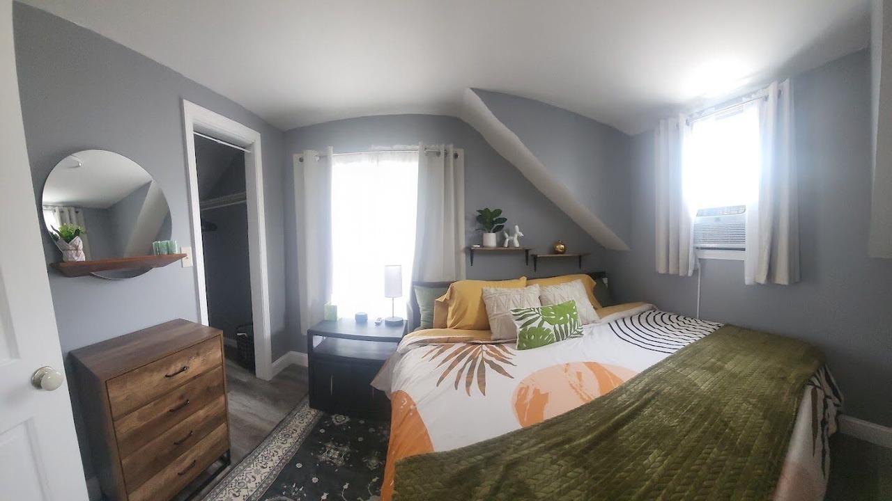 Photo of Bedroom in Momauguin