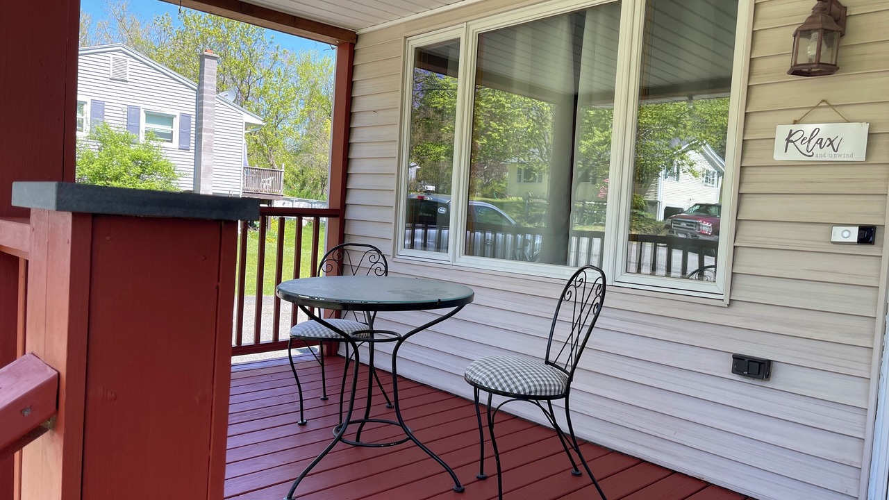 Photo of Outdoor in Lee