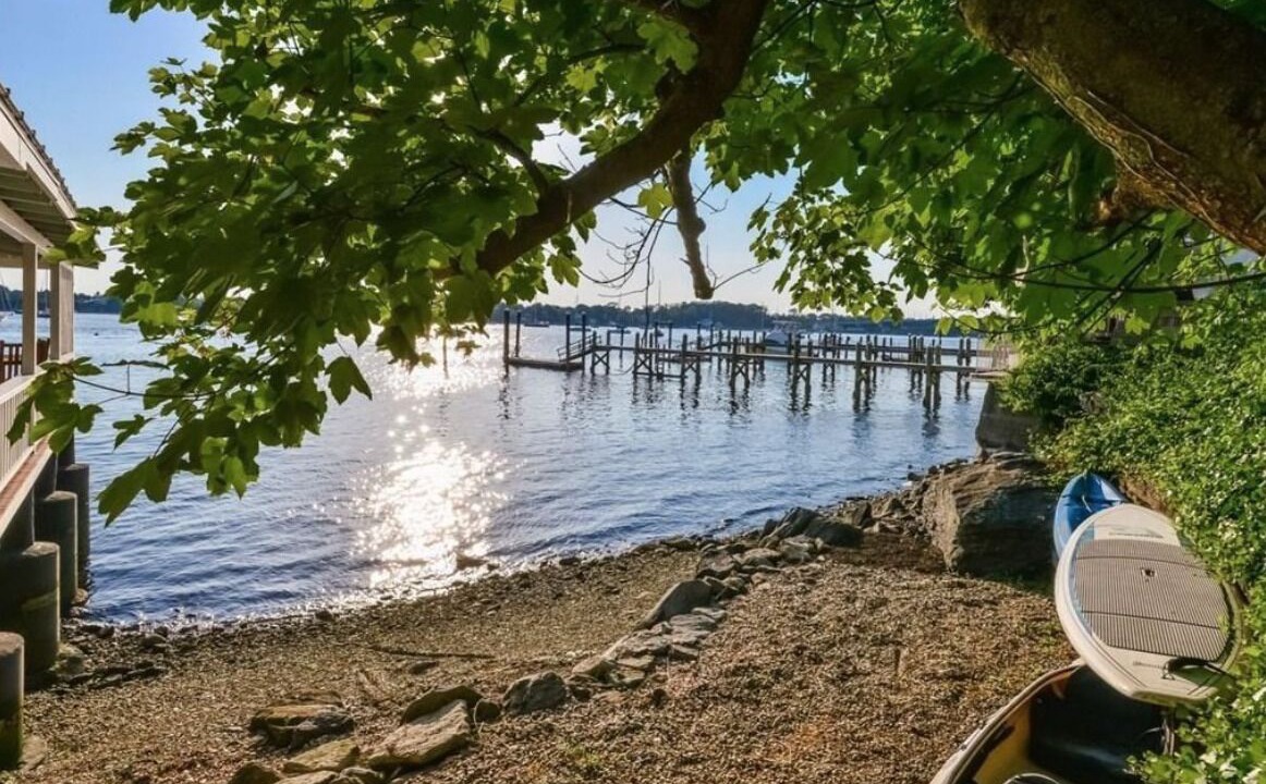 Photo of Outdoor in Tiverton